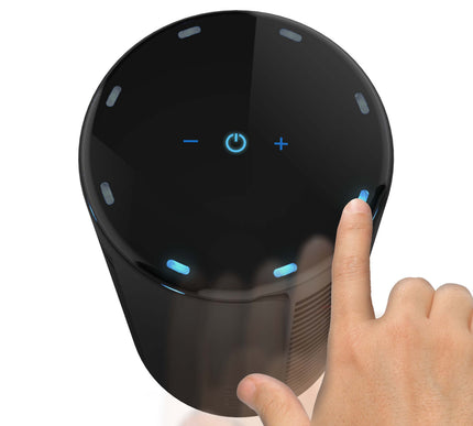 Atom 2W AE controls and blank background.