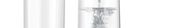 EV100's SimpleTank system is easy to carry, fill and install. The graphic shows a tank fully assembled and disassembled, with water being poured into the tank